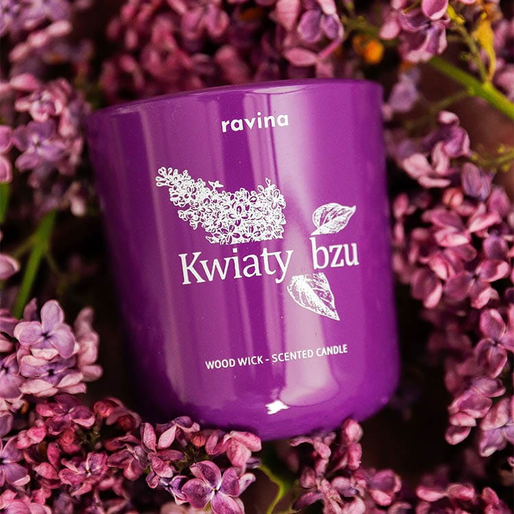 świeca malowana ZAPACH BZU ravina1 kopia.jpg